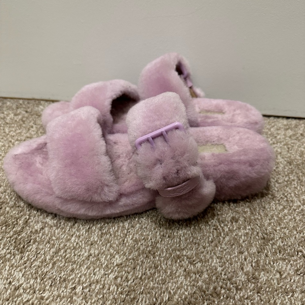 Ugg Slippers - Picture 3 of 4